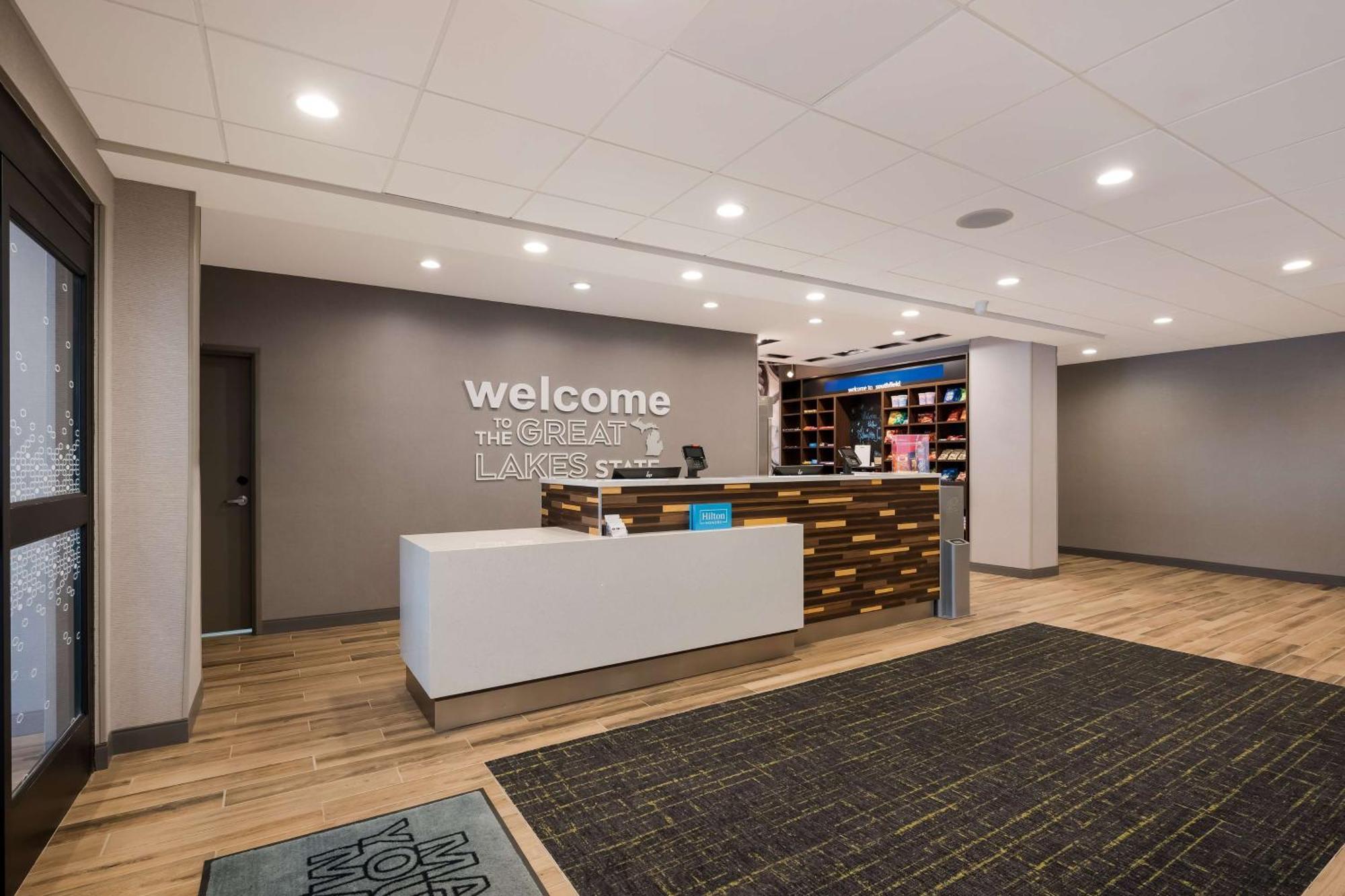 Hampton Inn By Hilton Detroit Southfield Exterior foto